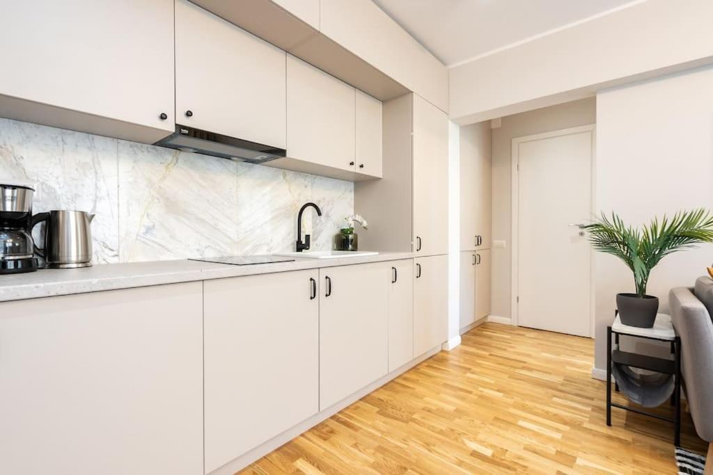 Sunny 2Br Flat - Top Location - Stunning Views Bukurešť Exteriér fotografie